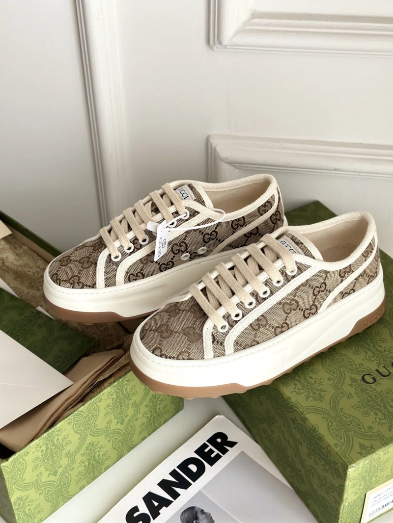 Gucci Sneakers