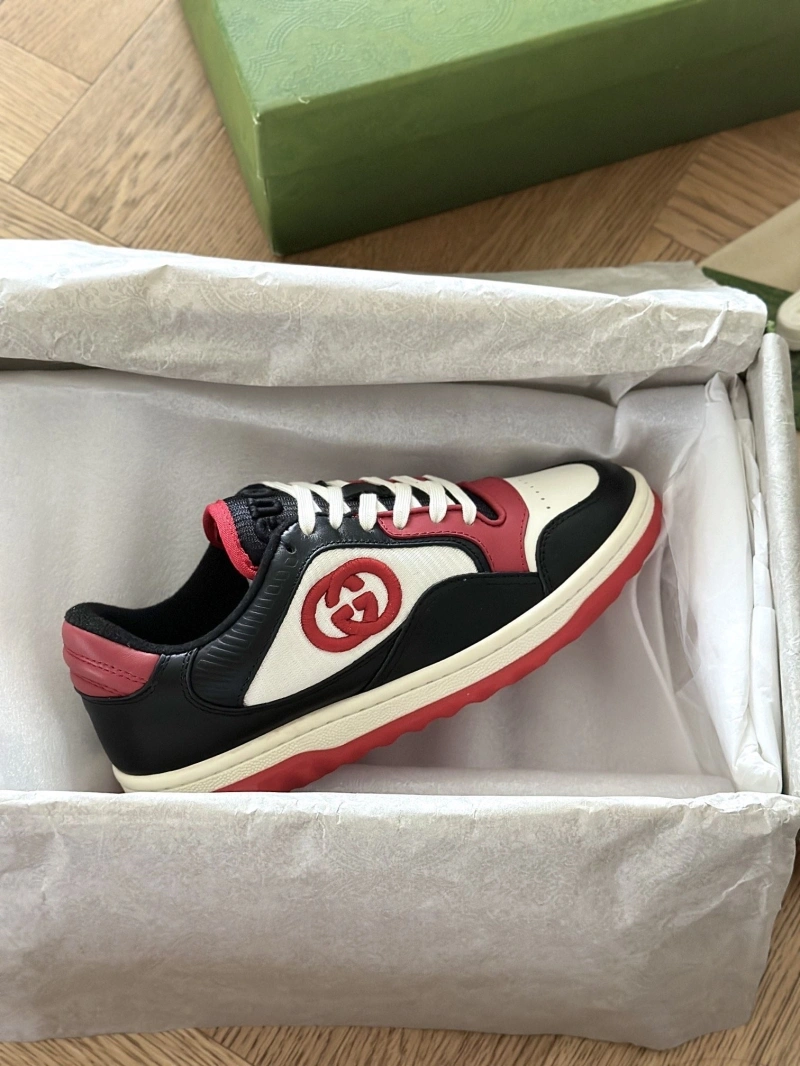 Gucci Sneakers