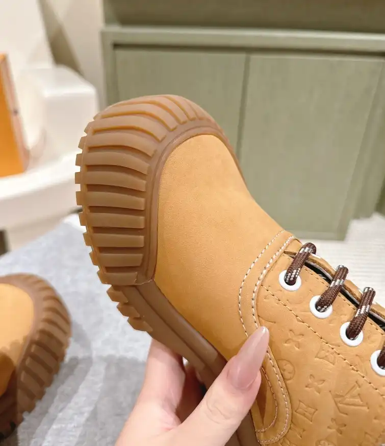 LV Sneakers