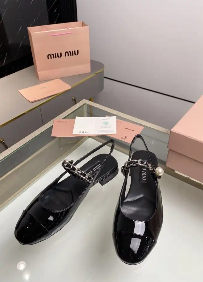 hype Miu Miu Slippers