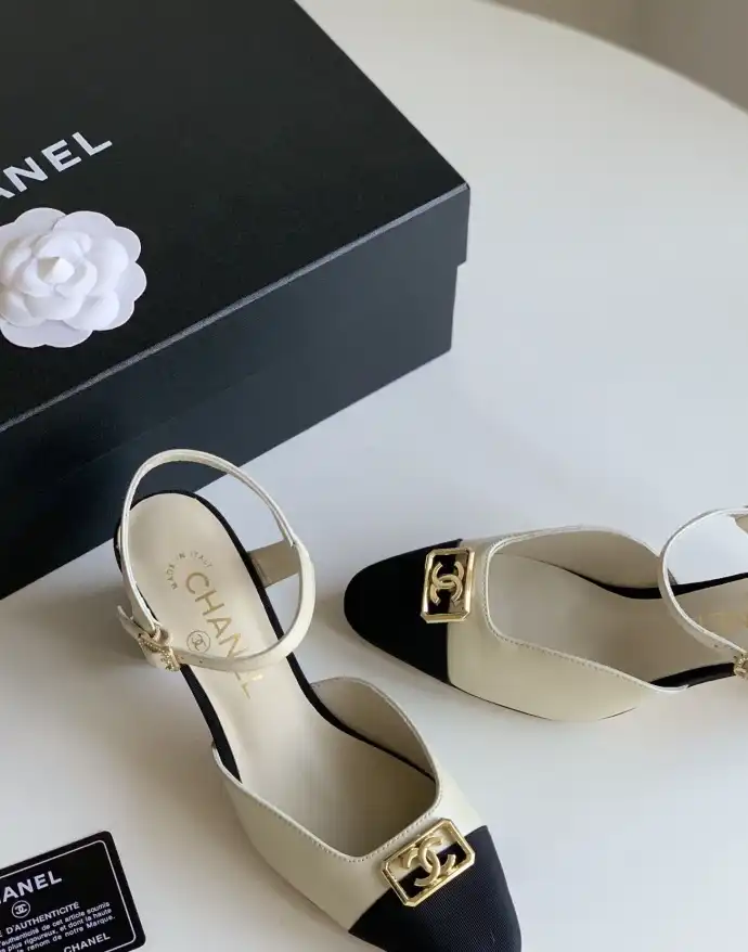 hype Chanel High Heels