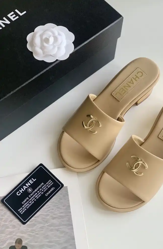 hype Chanel Slippers