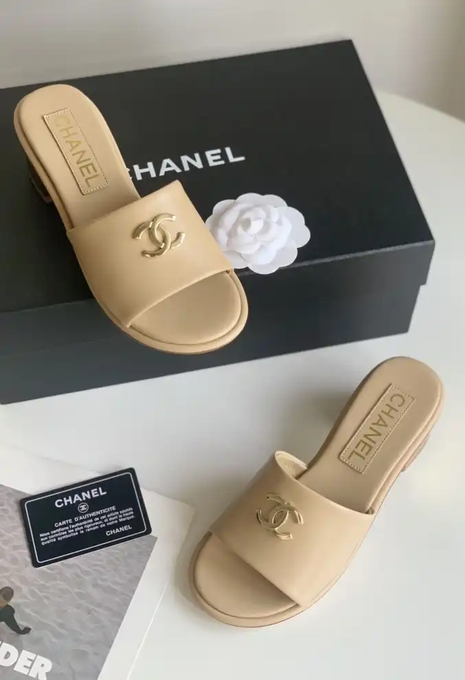 hype Chanel Slippers