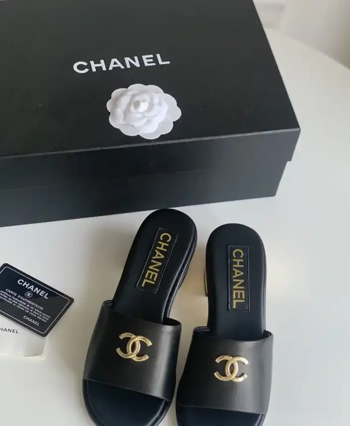 hype Chanel Slippers