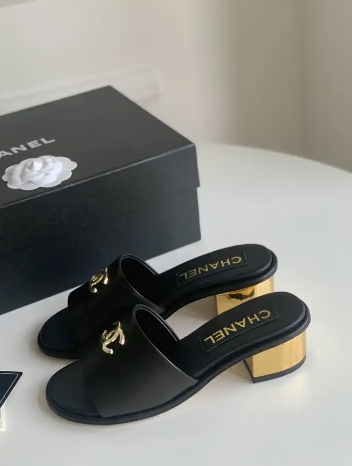 hype Chanel Slippers