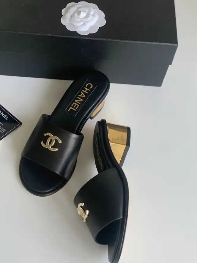 hype Chanel Slippers