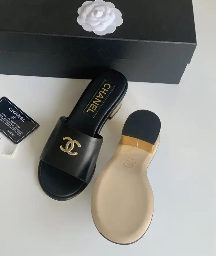 hype Chanel Slippers