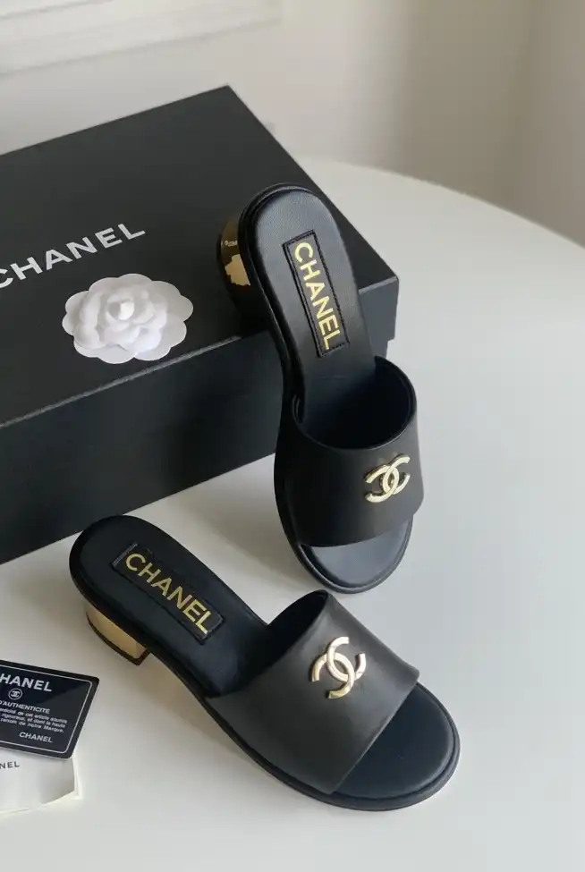 hype Chanel Slippers