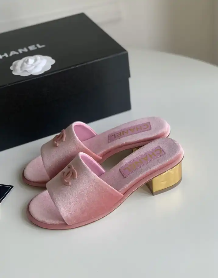 hype Chanel Slippers