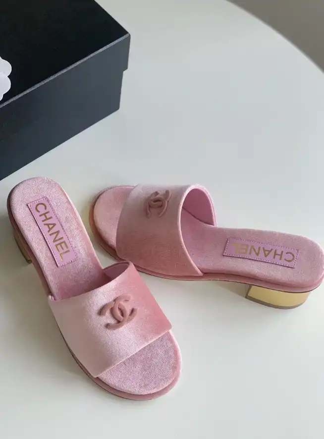 hype Chanel Slippers