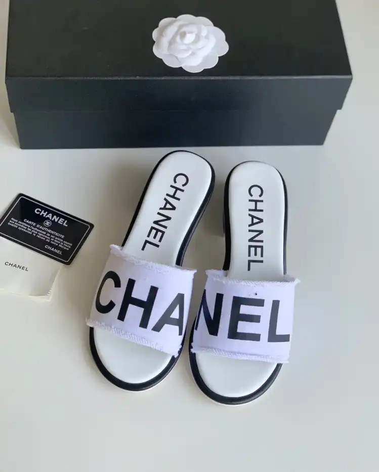 hype Chanel Slippers