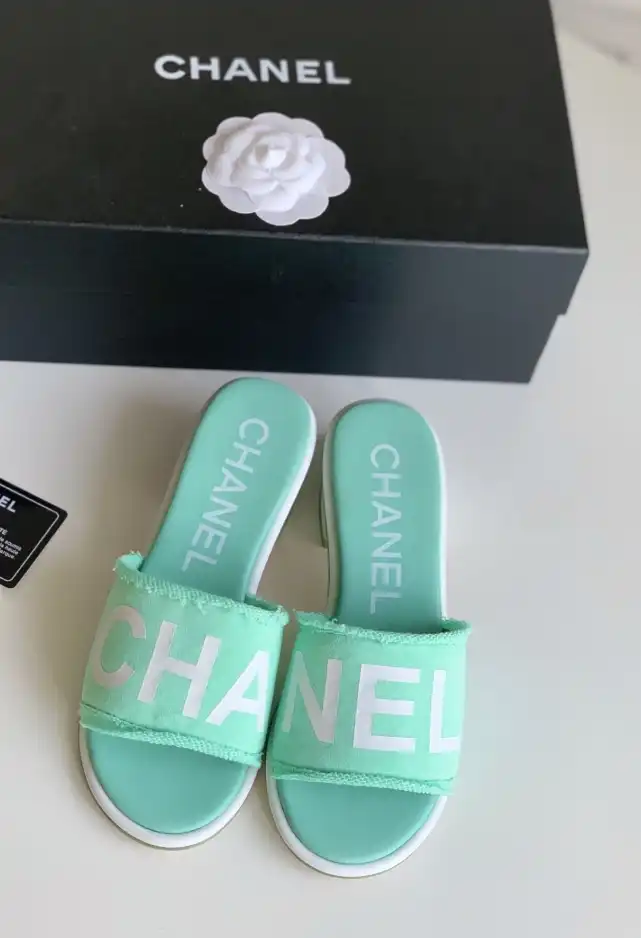 hype Chanel Slippers