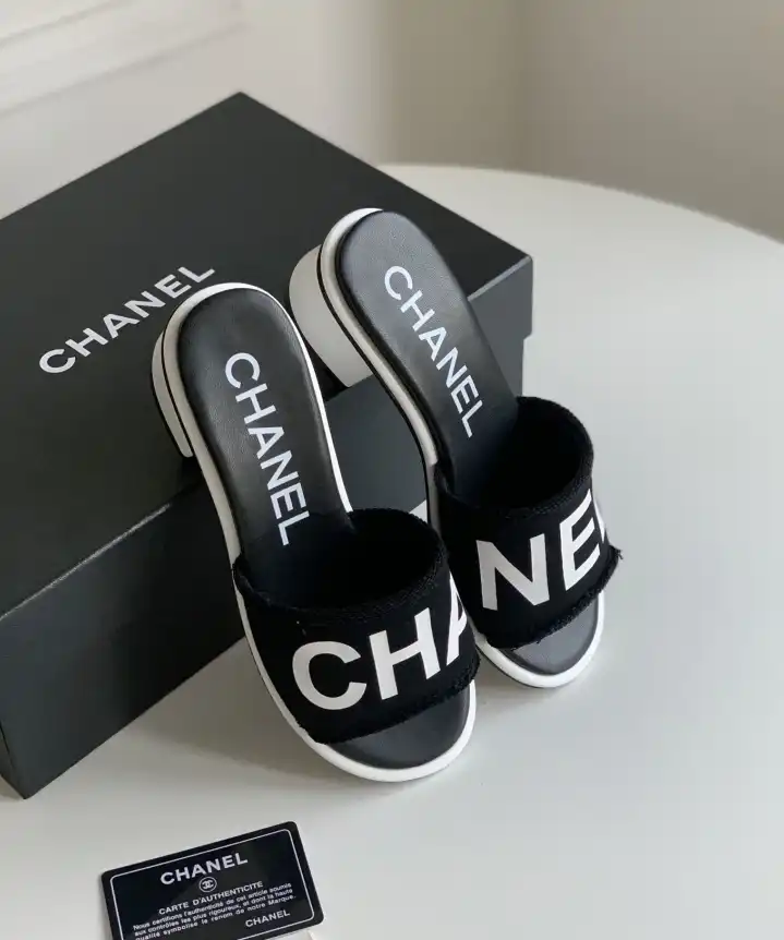 hype Chanel Slippers