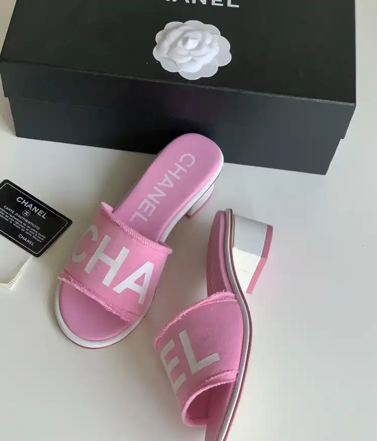 hype Chanel Slippers