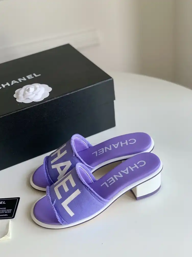 hype Chanel Slippers