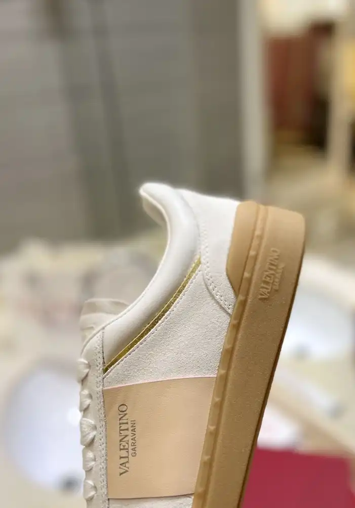 hype Valentino Casual Shoes