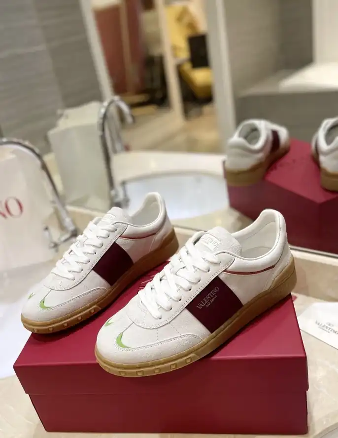 hype Valentino Casual Shoes