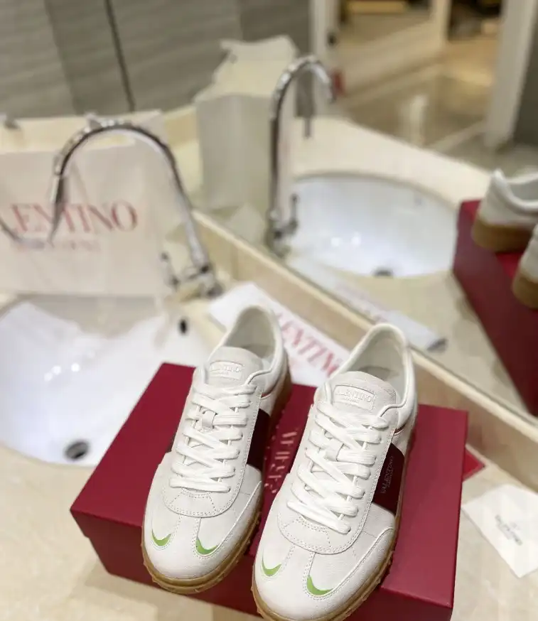 hype Valentino Casual Shoes