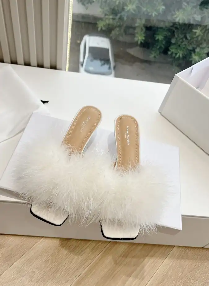 hype Other Slippers