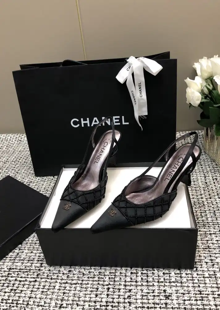 hype Chanel High Heels