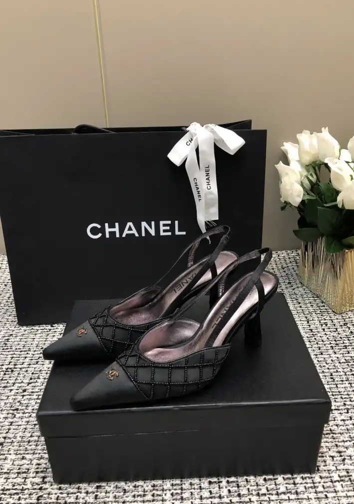 hype Chanel High Heels