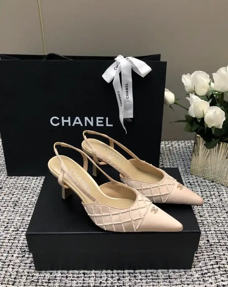 hype Chanel High Heels