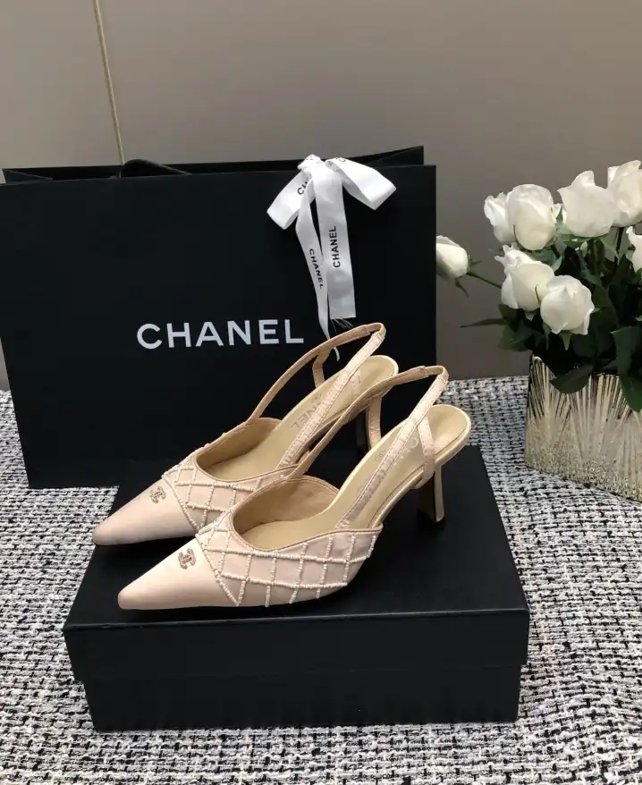 hype Chanel High Heels