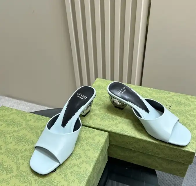 hype Gucci Slippers