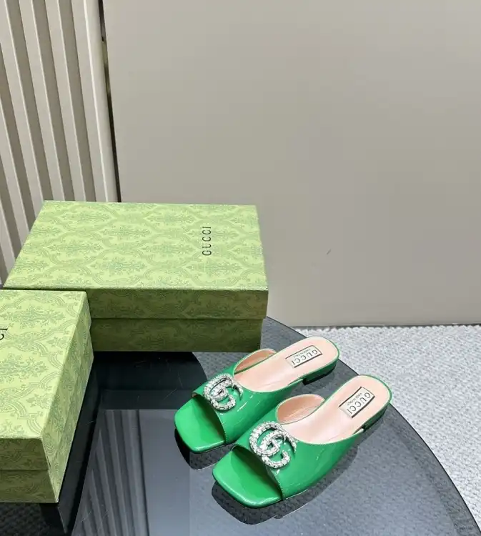 hype Gucci Slippers