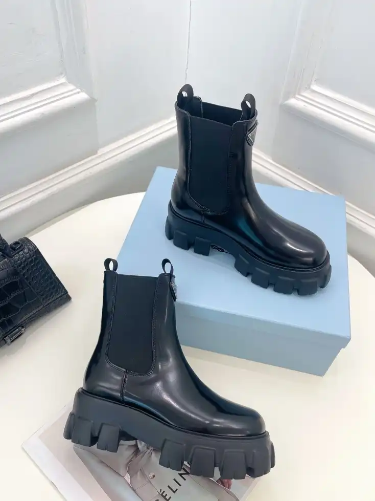 hype Prada Boots