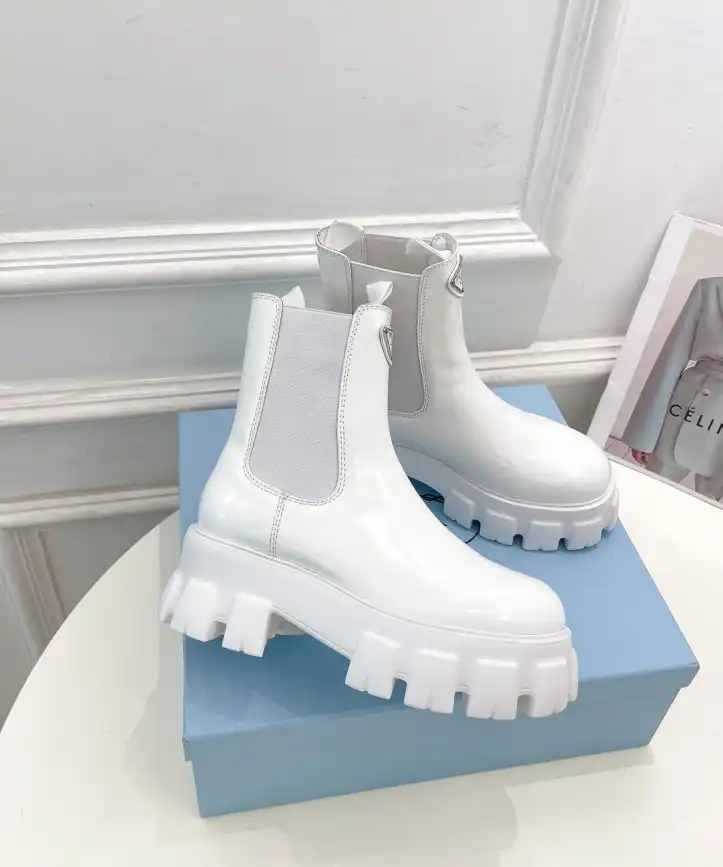 hype Prada Boots