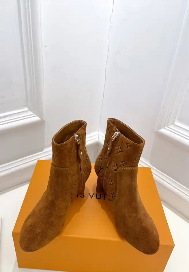 hype Louis Vuitton Boots