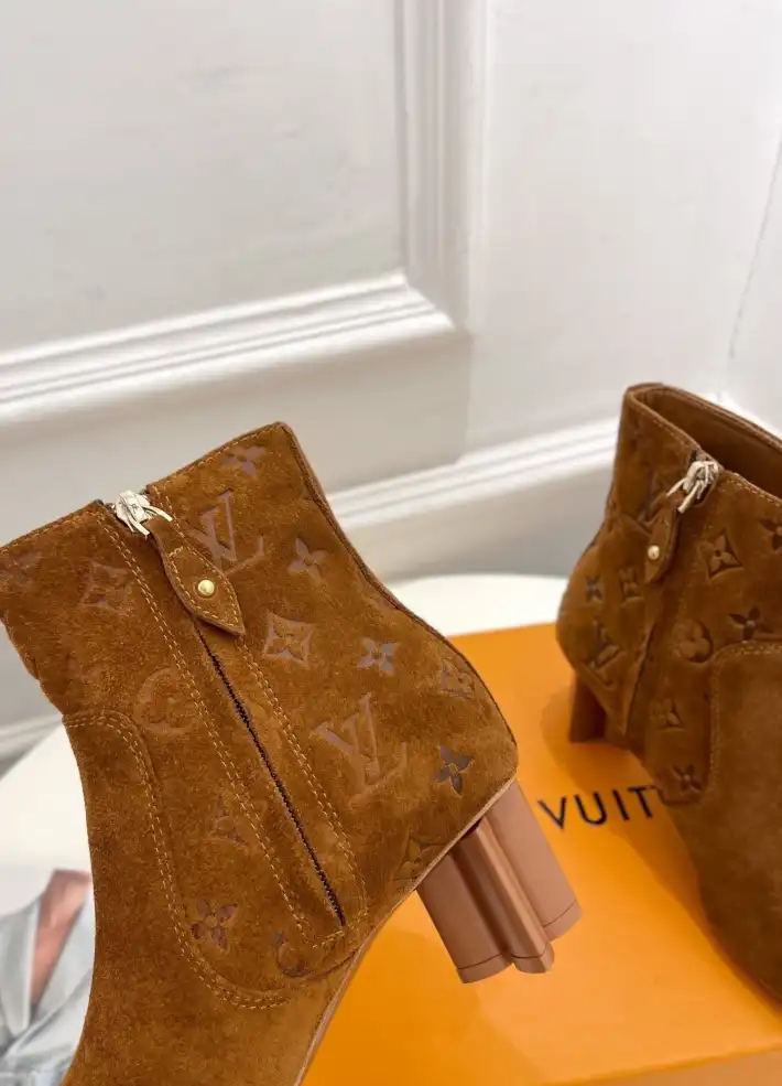 hype Louis Vuitton Boots