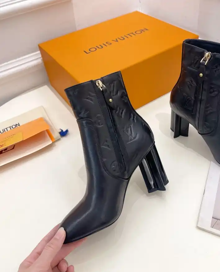 hype Louis Vuitton Boots