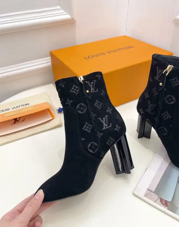 hype Louis Vuitton Boots