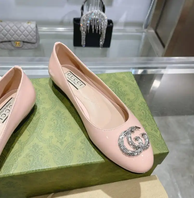 hype Gucci Flat Shoes