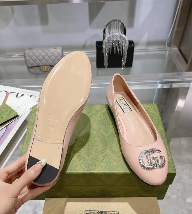 hype Gucci Flat Shoes