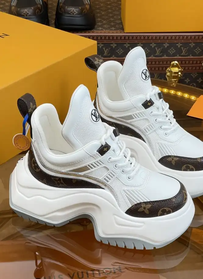 hype Louis Vuitton Sneakers