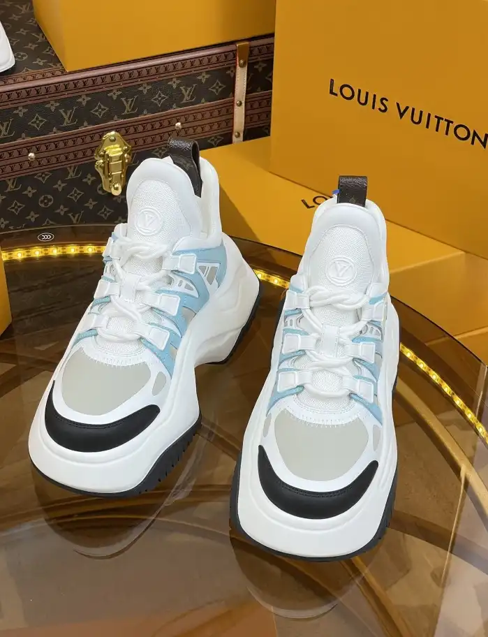 hype Louis Vuitton Sneakers