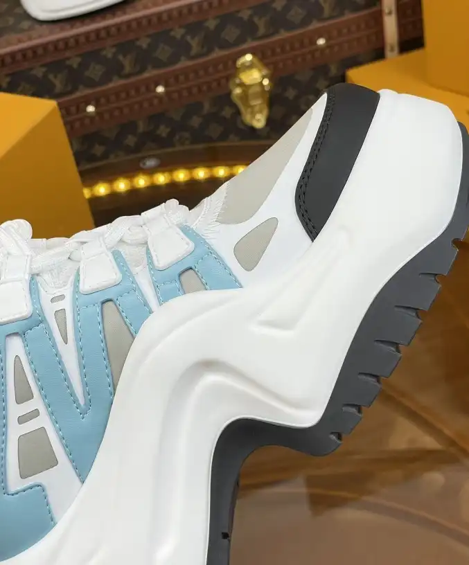 hype Louis Vuitton Sneakers