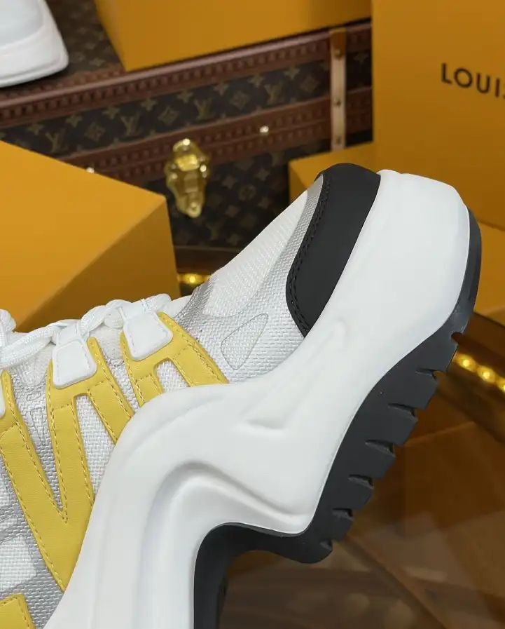 hype Louis Vuitton Sneakers