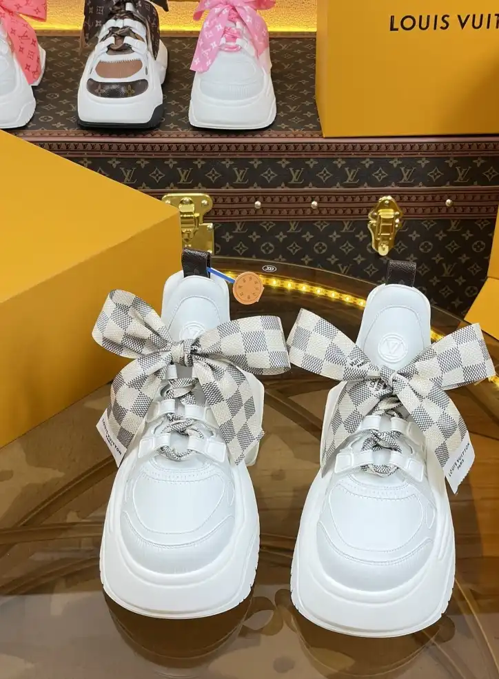 hype Louis Vuitton Sneakers