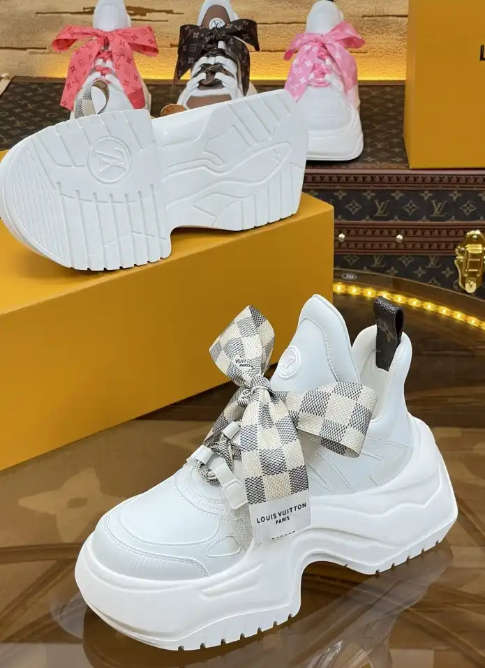 hype Louis Vuitton Sneakers