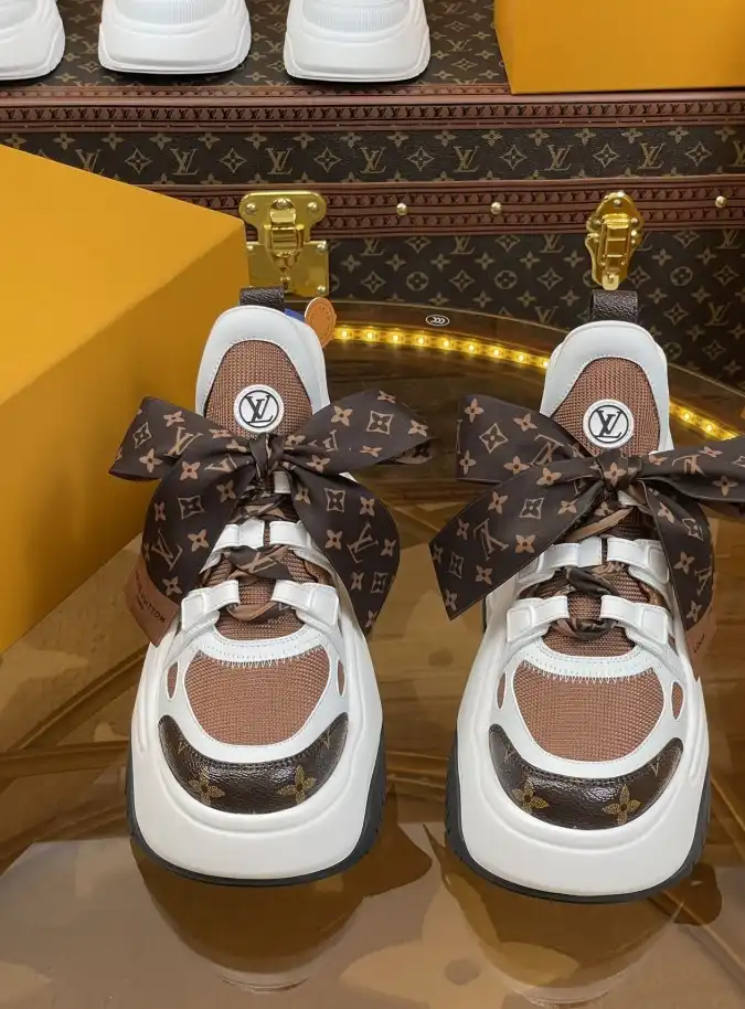 hype Louis Vuitton Sneakers