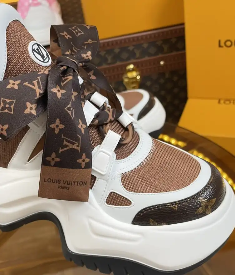 hype Louis Vuitton Sneakers