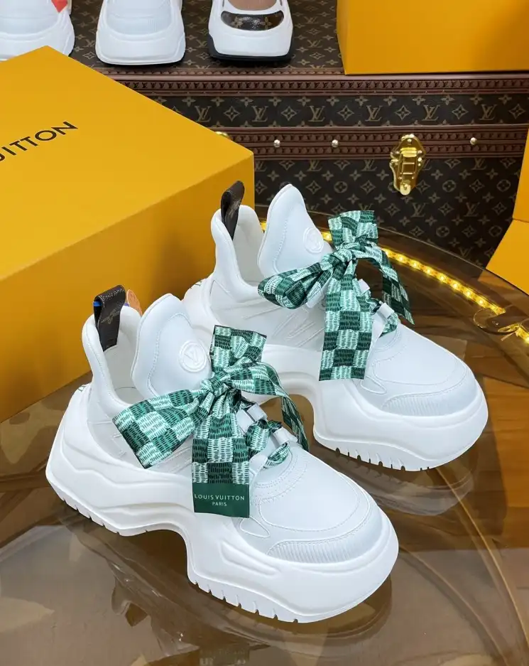 hype Louis Vuitton Sneakers