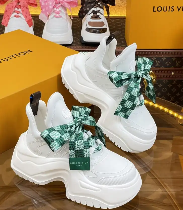 hype Louis Vuitton Sneakers