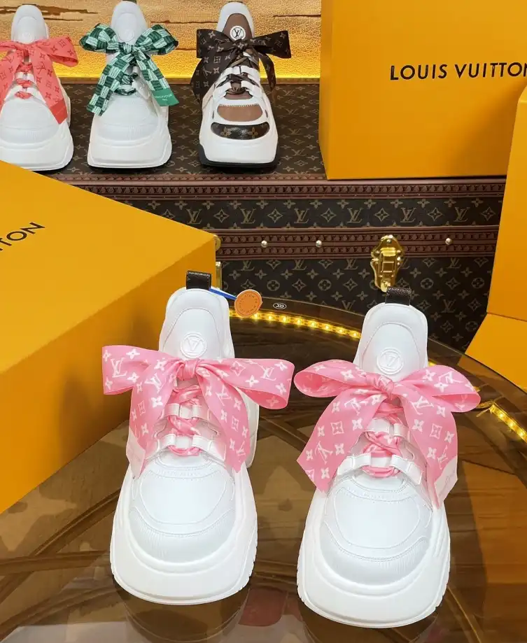 hype Louis Vuitton Sneakers