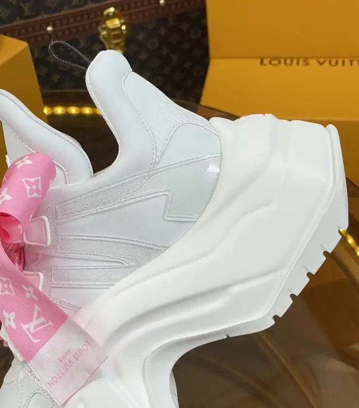 hype Louis Vuitton Sneakers