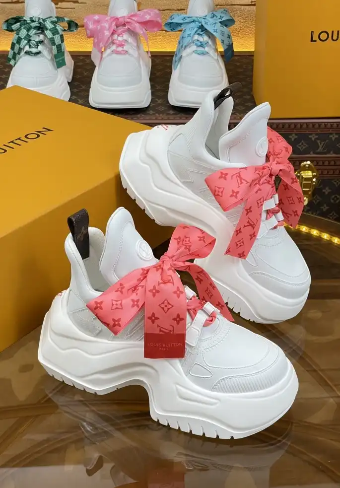 hype Louis Vuitton Sneakers